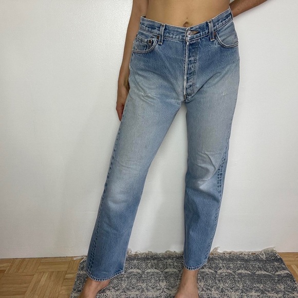 y2k Levi’s 501 light wash jeans - Picture 4 of 4